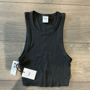 ****SOLD*****

Aritzia TNA black ribbed crop tank top
Size XXS